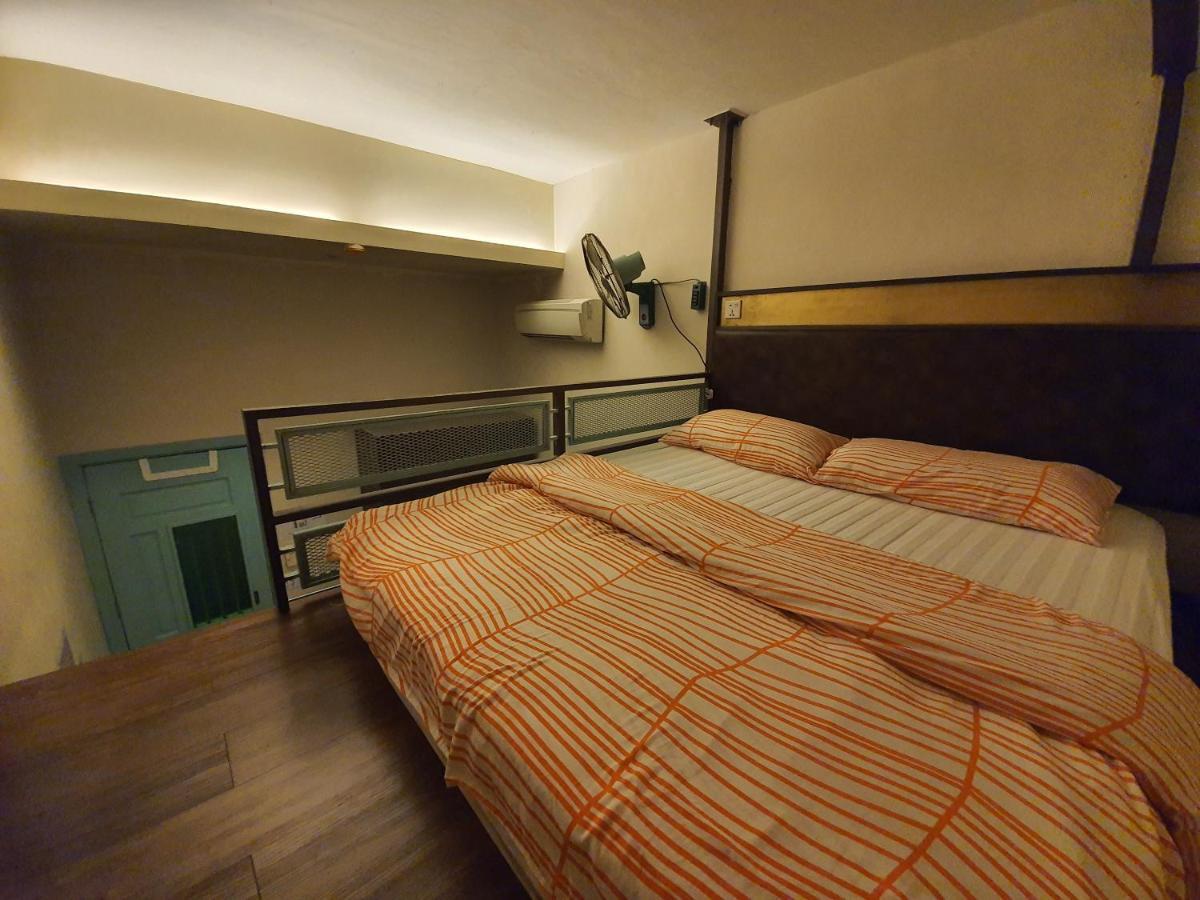 Hostel Travel Hub Highstreet Kuala Lumpur Exterior foto
