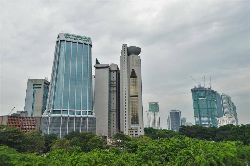 Hostel Travel Hub Highstreet Kuala Lumpur Exterior foto